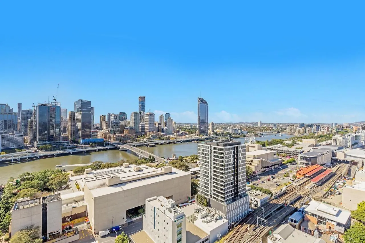 Kozyguru South Brisbane Luxury River View 2 Bed + Free Parking Qsb038 Apartment